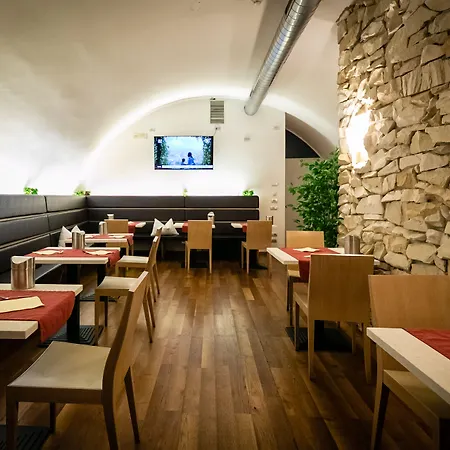 Ξενοδοχείο Boutique Exclusive 4*
