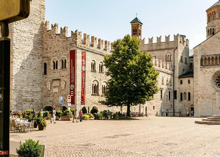 Boutique Exclusive トレント