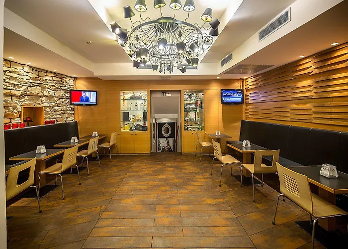 ホテル Boutique Exclusive 4*