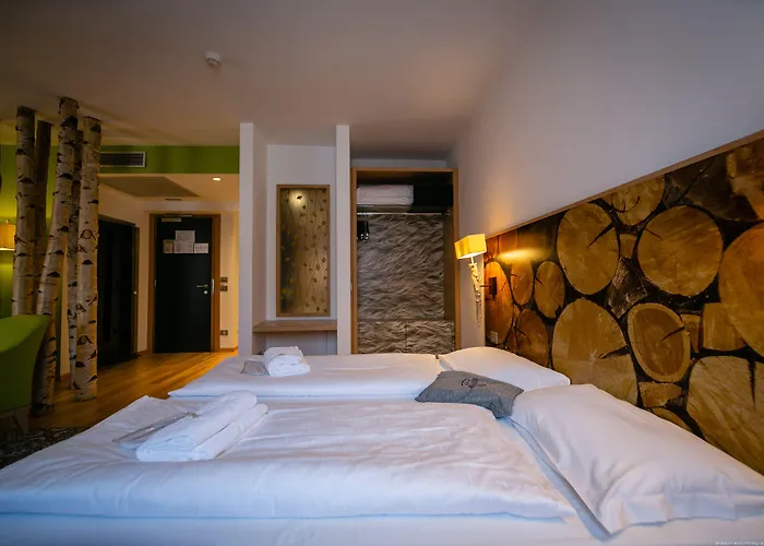 Boutique Exclusive トレント